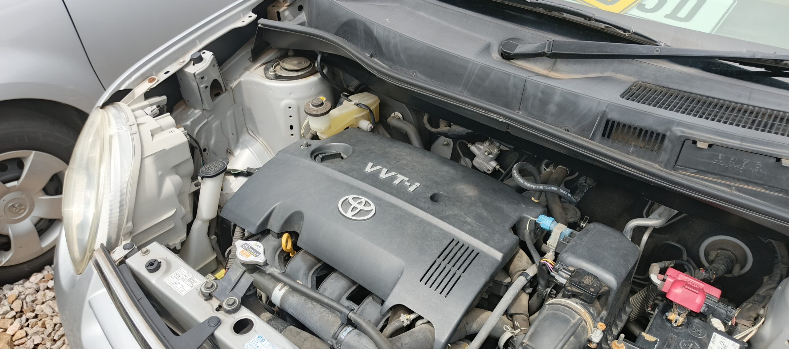Toyota Sienta 2009