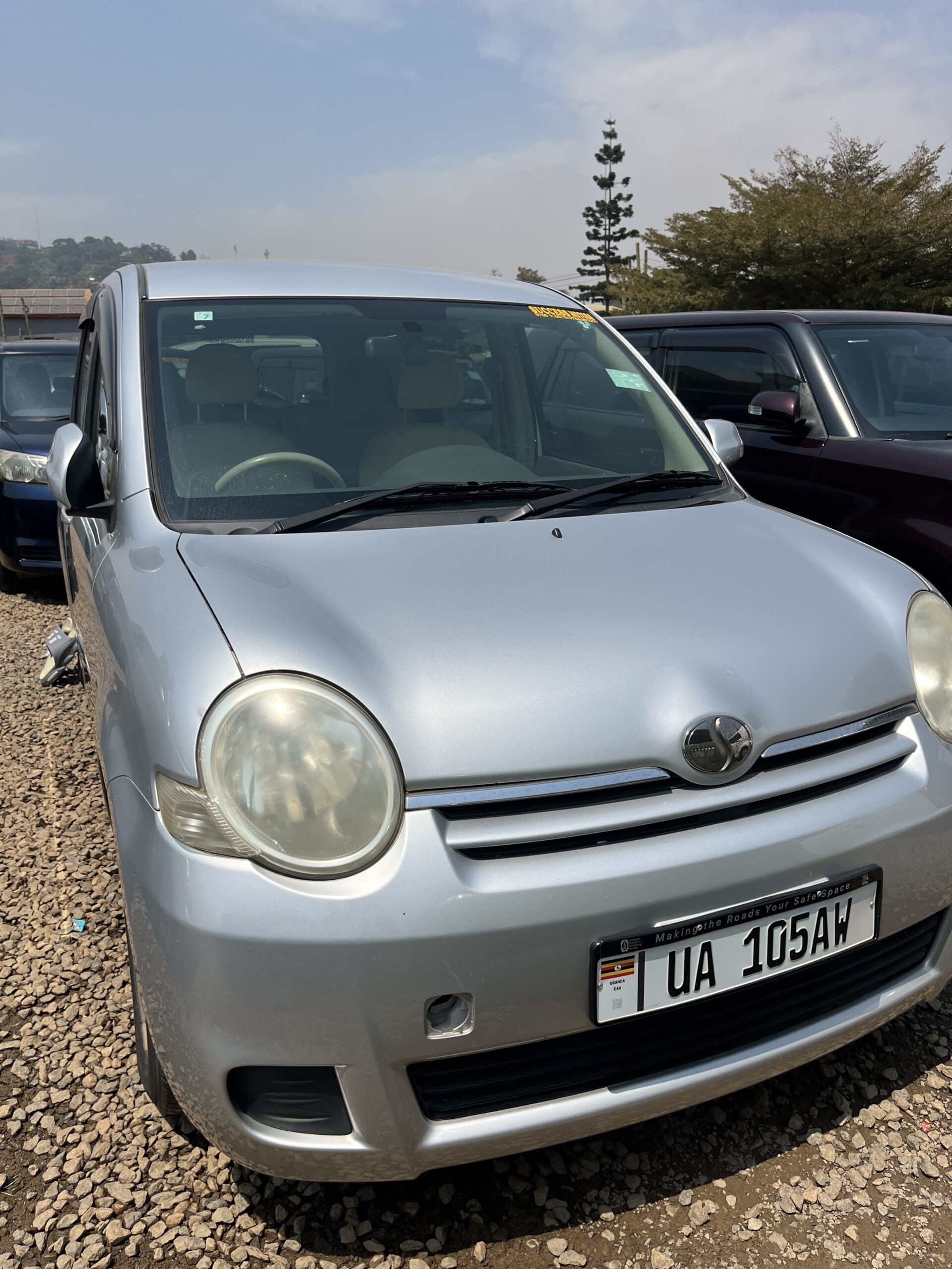 Toyota Sienta 2009