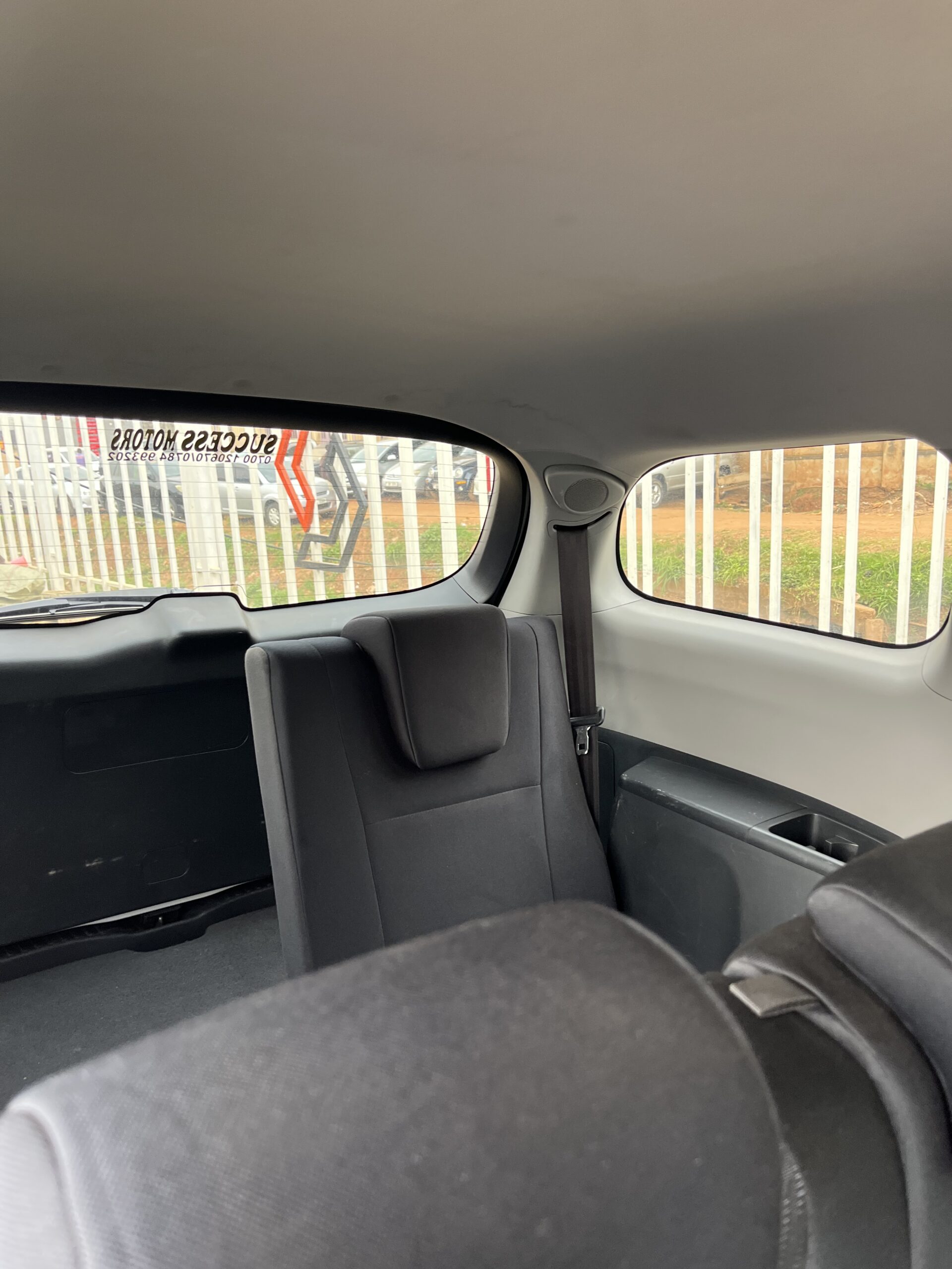 Toyota Wish 2010