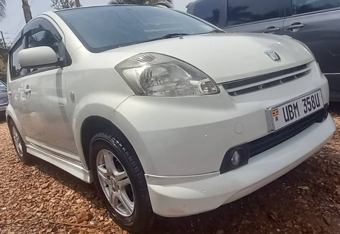 Toyota Passo 2007