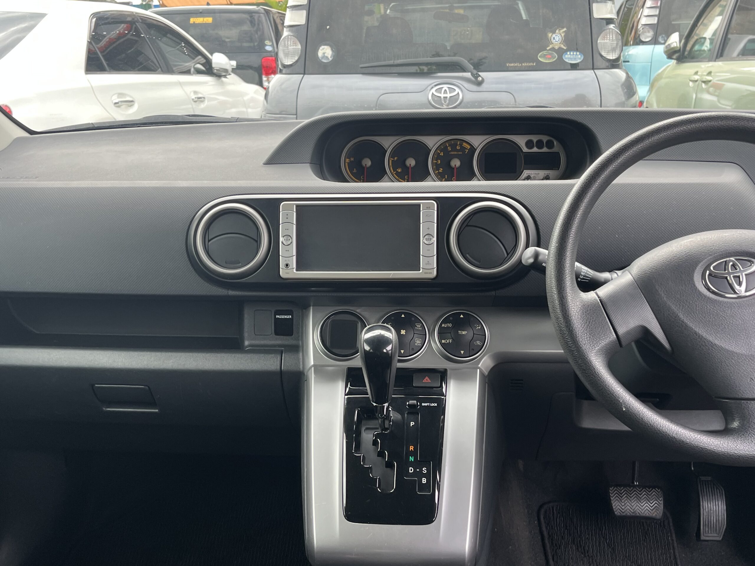 Vehicle