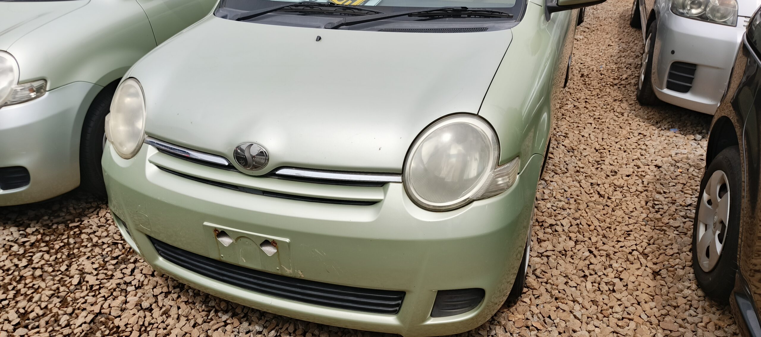 Toyota Sienta 2009