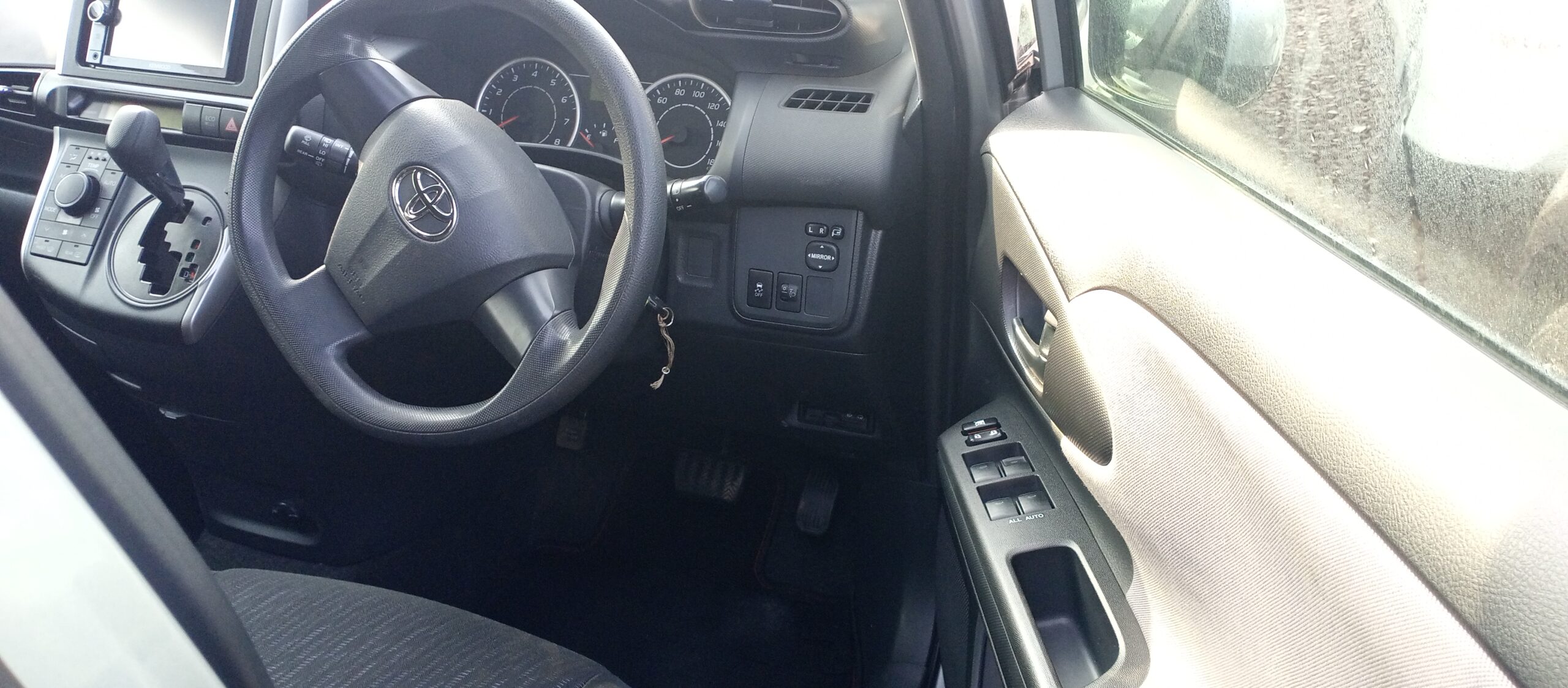 Toyota Wish 2009