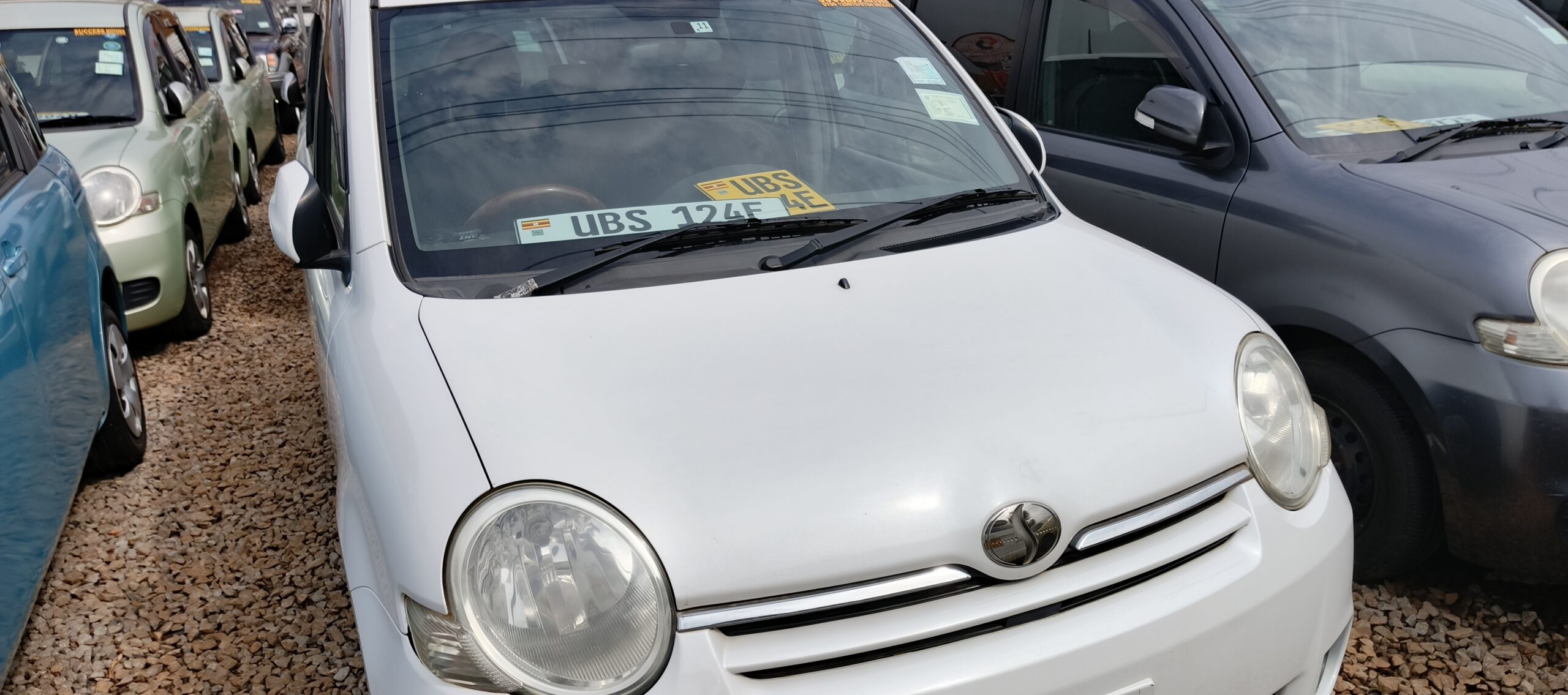 Toyota Sienta 2009